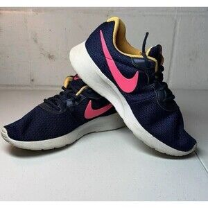 Nike Tanjun Running Shoes Sneakers Women's Sz 6.5 Navy Pink Walking Workout